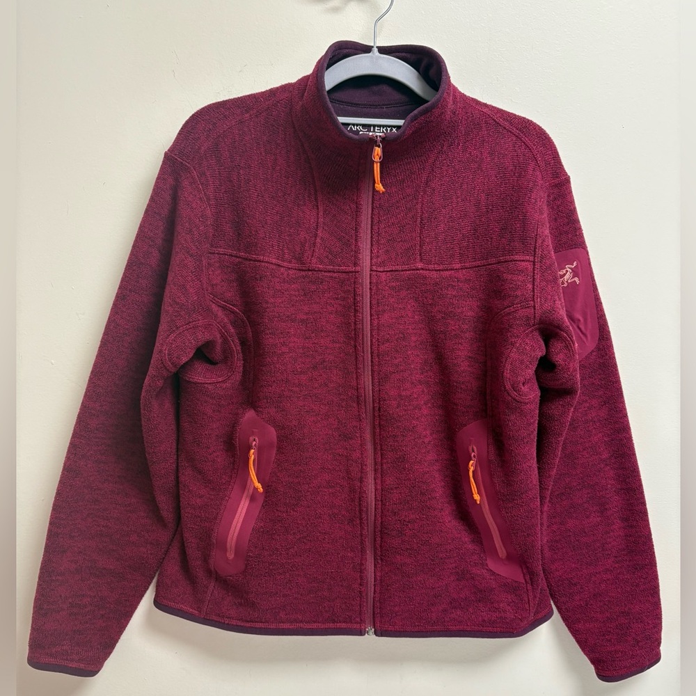 Arc'teryx Women’s Large Zip-Up Jacket Burgundy Outdoors Winter Coat GorpCore